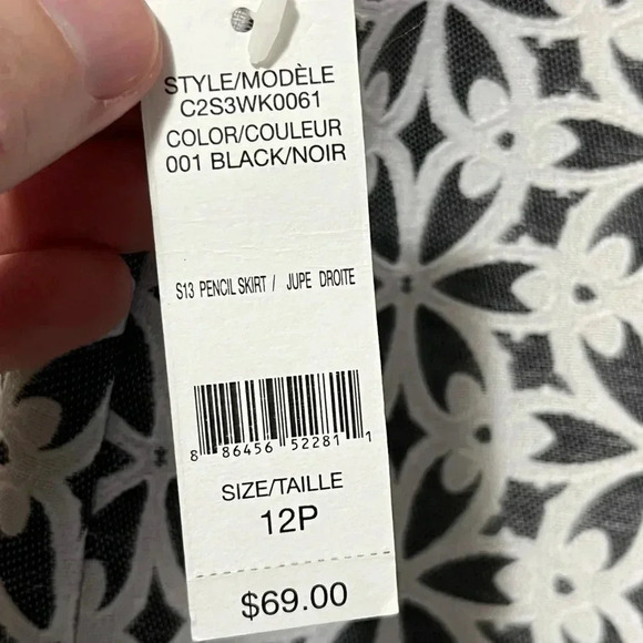 Lord & Taylor Black and White  Floral Pencil Skirt - Picture 9 of 10